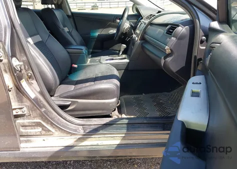 2013 Toyota Camry Se z USA, uszkodzony, nr VIN 4T1BF1FK5DU683510